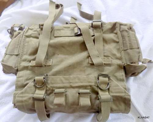 SADF - CANVAS  - PATROL BAG/RUCK SACK - WEBBING WITH TWO SIDE MAG POUCHES and SHOULDER STRAPS