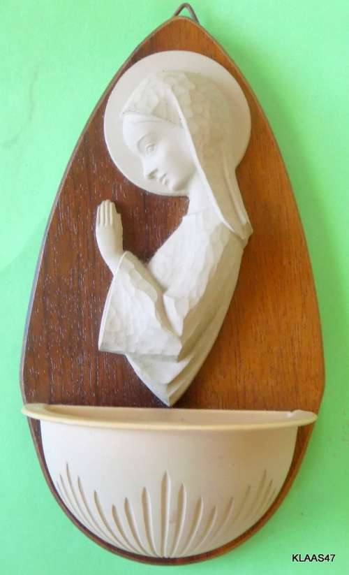 Vintage - Wooden back Wall Hanging Holy Water Font - Virgin Mary - 14.4cm Long 8cm Wide