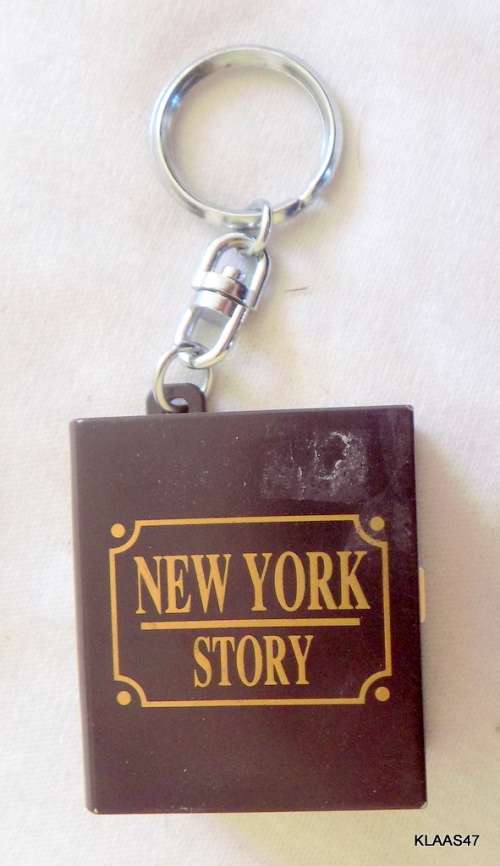1995 New York Story Keychain by Takara Pop Up Collectible - Book