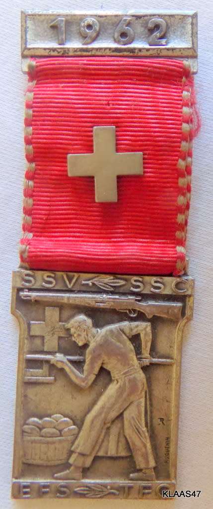 HUGUENIN LOCLE - Token - SSV SSC EFS TFC - DER WEHRHAFTE SCHWEIZER AN DER ARBEIT (1062)