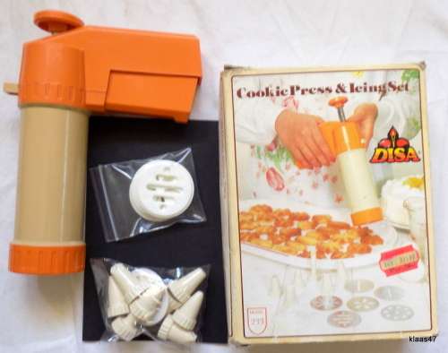 DISA - Cookie Press and Icing Set - Model 233 - Made in Hong Kong