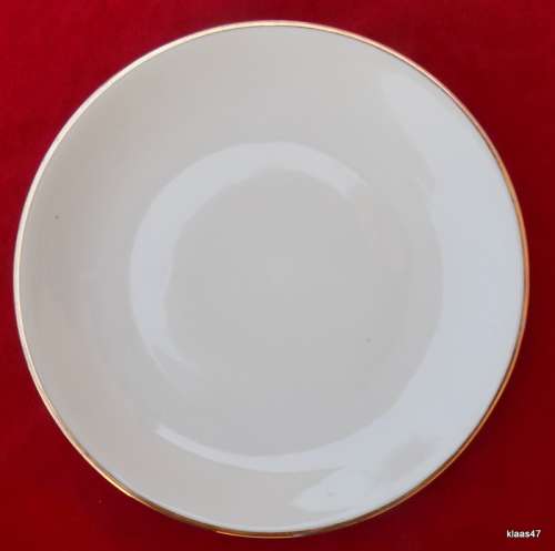 Hutschenreuther - Arzberg - White with Gold Trim Dinner plate - 24cm