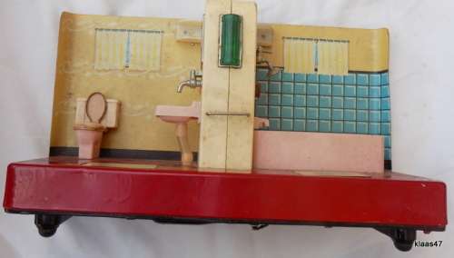 Vintage - Metal Dolls House Bathroom - Metal Base and Back - appliances are plastic