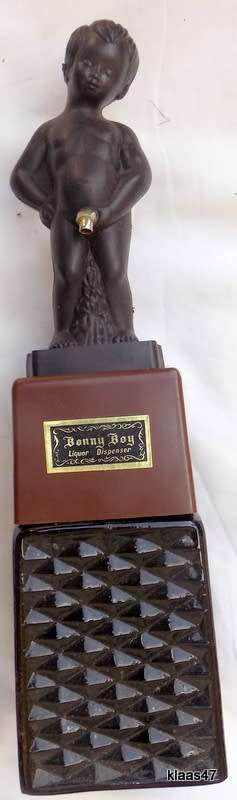 Vintage - Bonny Boy Liquor Dispenser - Made in Hong Kong - Mechanism not working