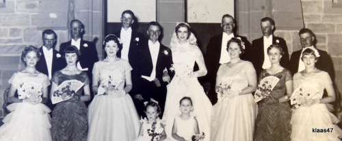 Professional Wedding Portrait - Black and White - 20x15cm (Mounting board 30.5x25cm damaged)