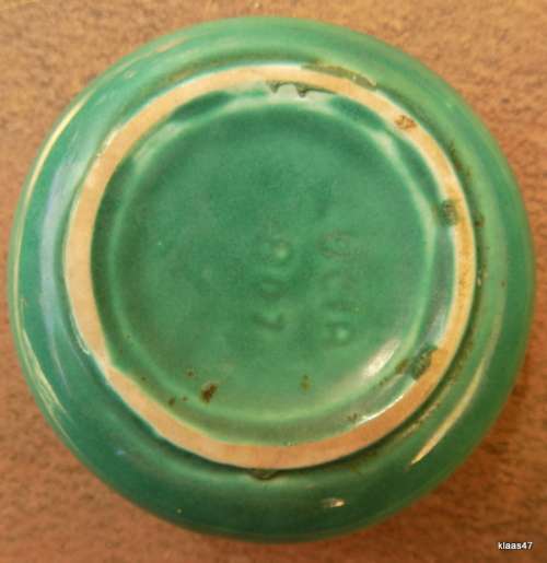 Lucia - Ashtray - #807 - approx 8cm diameter