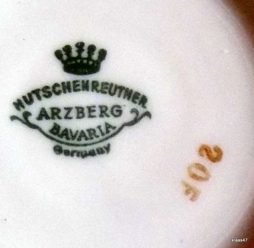 Hutschenreuther: Arzberg - White with Gold Trim - Cup and Saucer