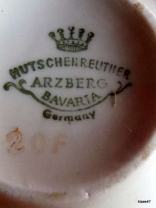 Hutschenreuther: Arzberg - White with Gold Trim - Cup and Saucer