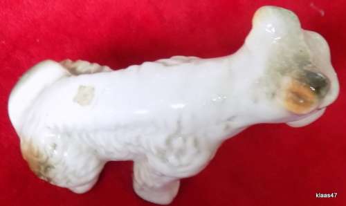 Ornament Figurine of Seated Wire Fox Terrier