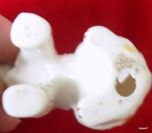 Ornament Figurine of Seated Wire Fox Terrier