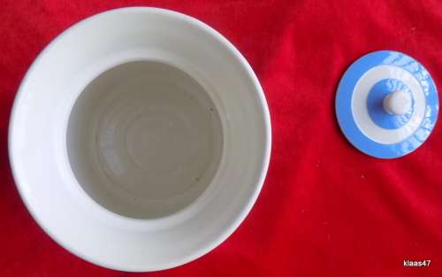 T.G. Green - Cornish Kitchen Ware - 15cm High Canister With Lid (Blue and White)