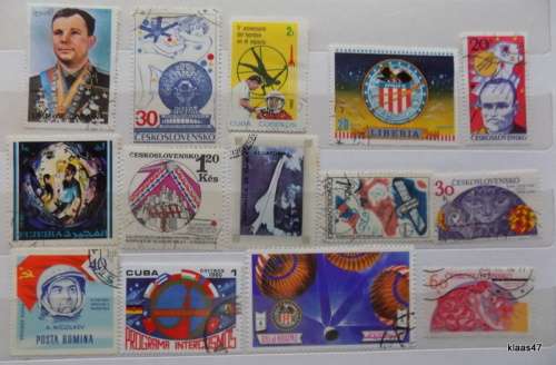 Mixed Lot of 14 used stamps - Theme: Space