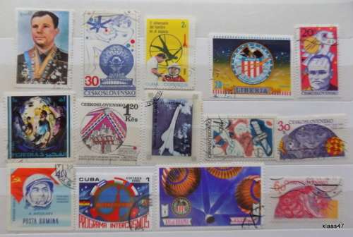 Mixed Lot of 14 used stamps - Theme: Space