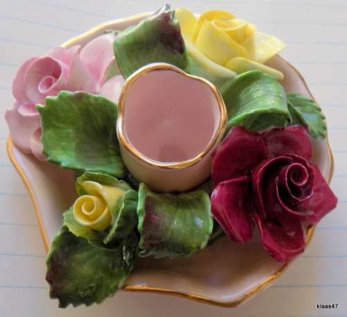 Vintage - Denton China - England - Flower Bouquet Candle Holder. 9cm diameter base.