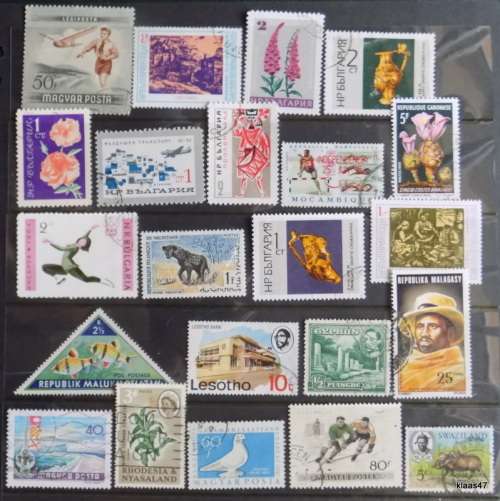 World Mix - 22 Used (some hinged) stamps
