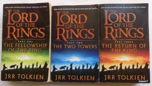 Lord of the Rings - Part 1.2 and 3 - JJR Tolkien - 3 Paperbacks