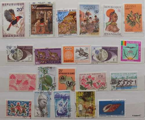 World Mix - Mixed Lot of 21 Used hinged stamps