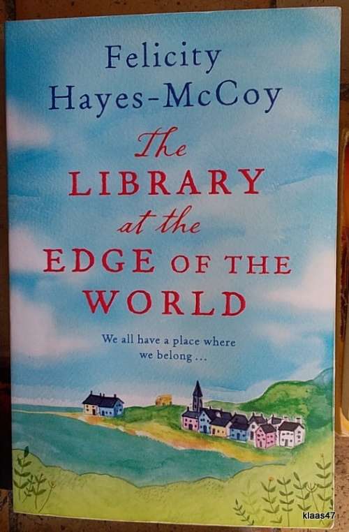 The Library at the Edge of the World - Felicity Hayes-McCoy - Paperback