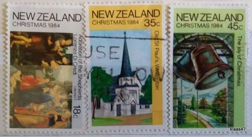 New Zealand - 1984 - Christmas (includes L. di Credi painting) - Set of 3 Used Hinged stamps