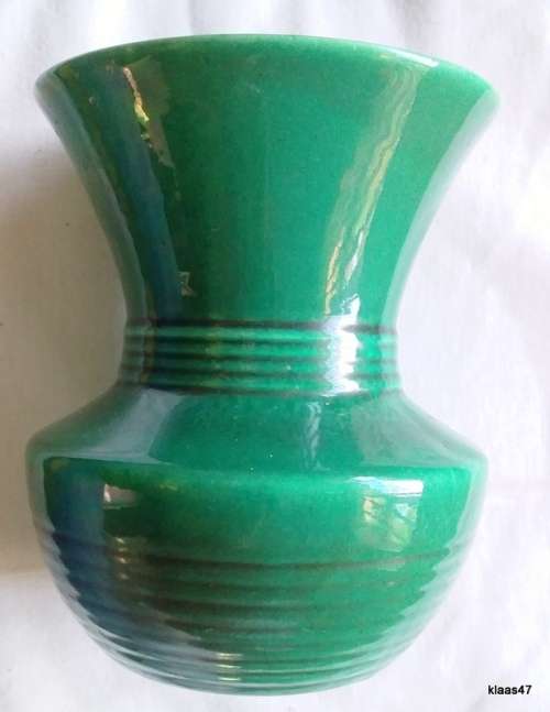 Lucia - Vase - Green - 5008 - 16cm High - 13cm Diameter