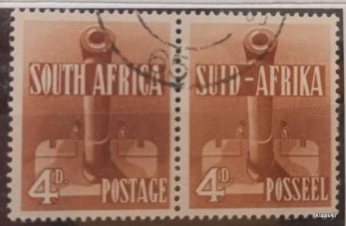 Union of South Africa - 1941-2 - War Effort (Large Format) - Pair of Used stamps