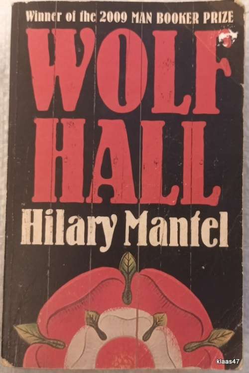 Wolf Hall - Hilary Mantel - Paperback (Backdrop to the rise of Thomas Cromwell)
