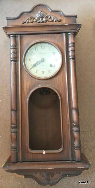 Blessing (31 day) Wall Clock Case only - With Dial - **For Restoration** Look at the Pictures