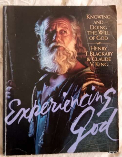 Experiencing God - Henry T Blackaby and Claude V King - Paperback (Some pencil notes)