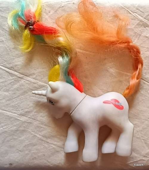 My Little Unicorn Pony - Pamela - Hasbro 85 Bradley - Made in China