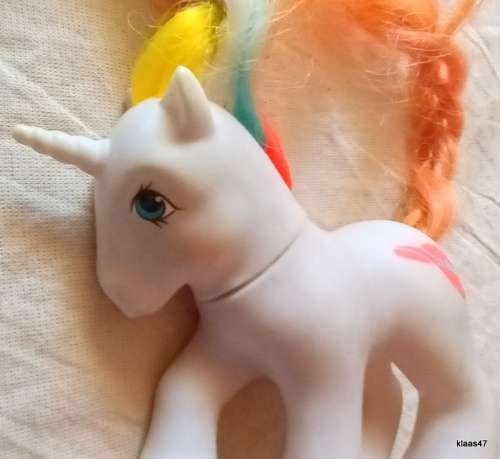 My Little Unicorn Pony - Pamela - Hasbro 85 Bradley - Made in China