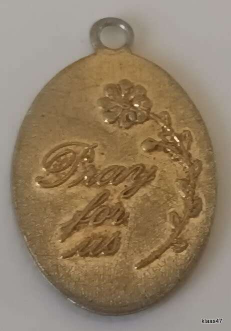 Saint Anthony of Padua - Oval Medal  Pray For Us on Reverse