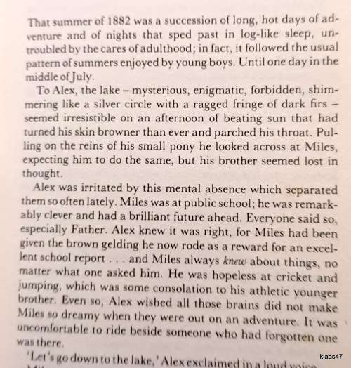 The Burning Land - Emma Drummond - Hardcover