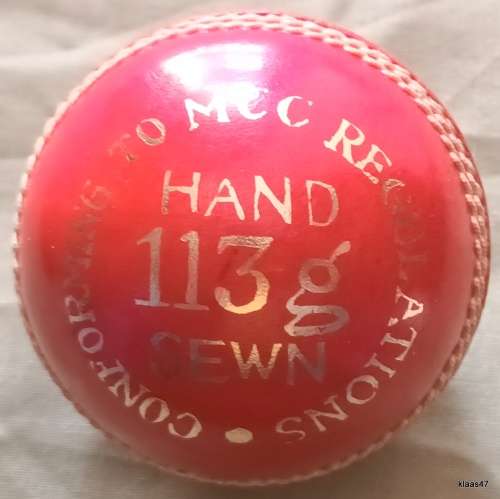 Cricket Ball - Zenith Club - 113g - Hand Sewn - Conforming to MCC Regulations (Preowned by not Used)