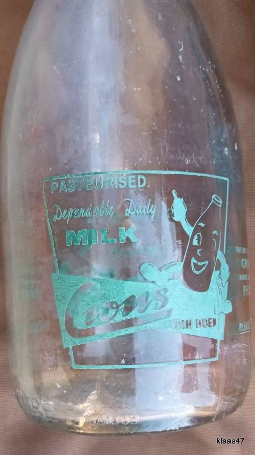 Vintage Cron`s Dairy (Fish Hoek) Milk bottle (1 Litre)