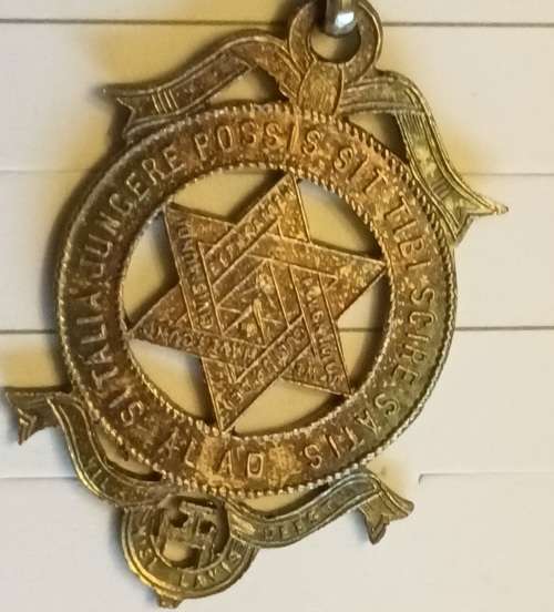 Vintage - Masonic Breat Jewel/Medal - In original box Toye & co. Ltd