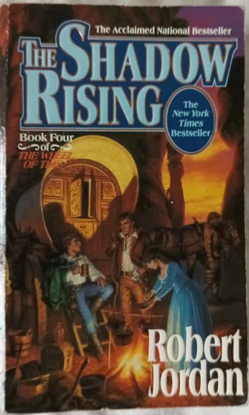 The Shadow Rising - Robert Jordan - Paperback (Book 4 of The Wheel of Time)