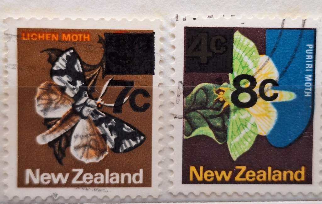 New Zealand  1977 Postafix Set of 2 Used stamps