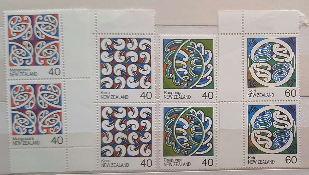 New Zealand 1988 Rafter Paintings Set of 4 Unused Hinged in Pairs