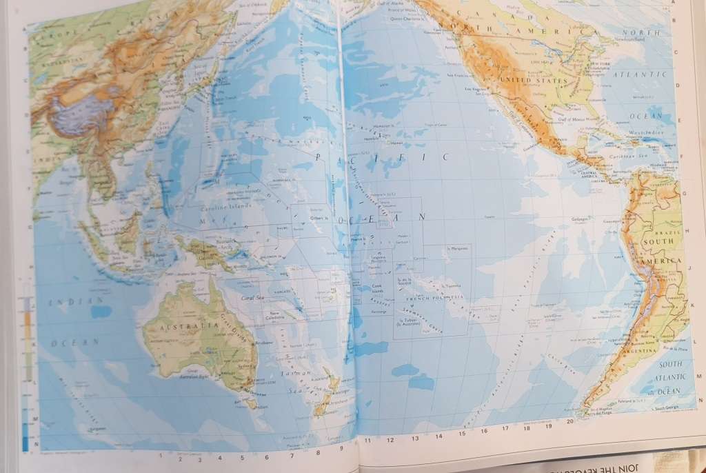 Philip`s World Atlas Hardcover 1994