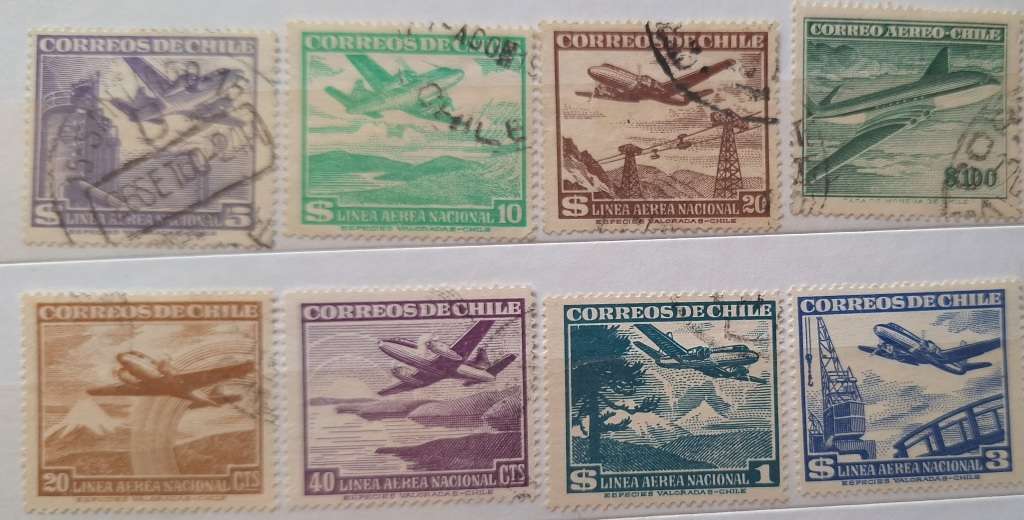 Chile Mixed Lot of 8 Used Airmail stamps