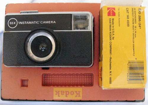 KODAK : INSTAMATIC 55X : IN ORIGINAL BOX :  *SPOOL BOX IS EMPTY* : *GOOD FOR DISPLAY OR PROP*