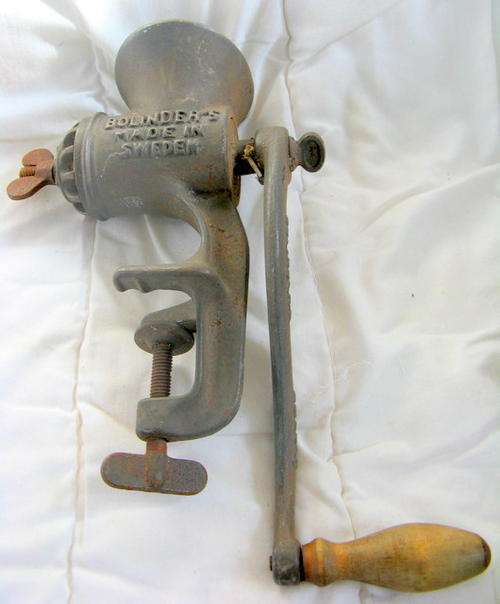 VINTAGE FOOD GRINDER : Bolinder's no1 Ideal   Made in Sweden **PLEASE NOTE CONDITION**