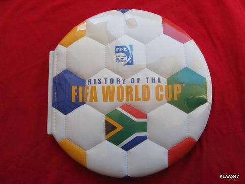 FIFA   History of the World Cup 2010 SEALED BOOK