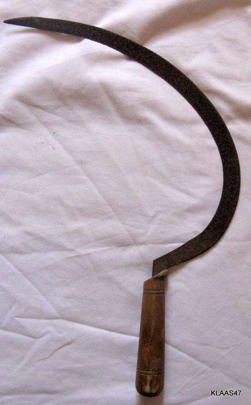VINTAGE FARMING SICKLE : HUTTON & CO : MADE IN/VERVAARDIG IN S.A.