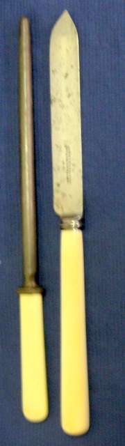 31cm KNIFE - JOSEPH RODGERS & SONS (CUTLERS TO HER MAJESTY) : 30cm SHARPENER - HUMPHREYS & CO, SHEFF