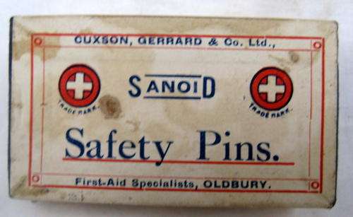 SANOID : SAFETY PINS : CUXON, GERRARD & CO. : FIRST-AID SPECIALISTS, OLDBURY  : EXPTY BOX :