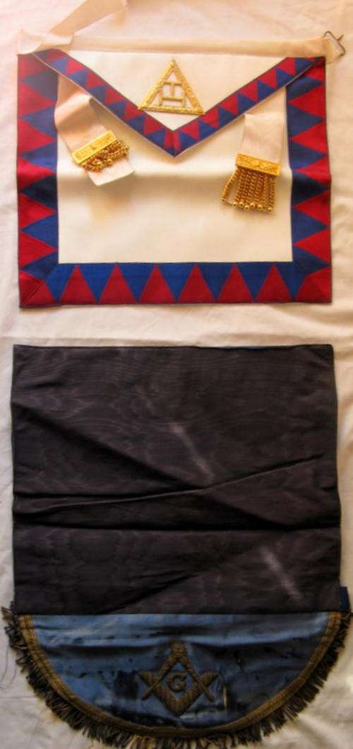 FREE MASON  : 2 MASONIC  APRONS : TOYE SOUTH AFRICA - IN GOOD COND. : MATERIAL VERY WORN ON OLDER