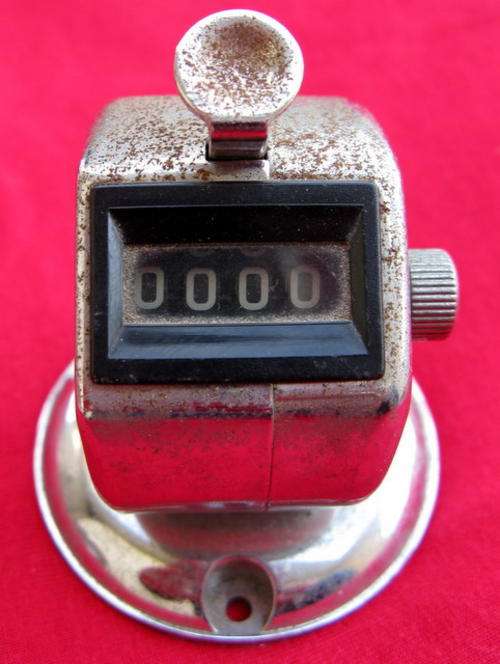 HAND TALLY COUNTER CLICKER : BASE MOUNT  5.5cm