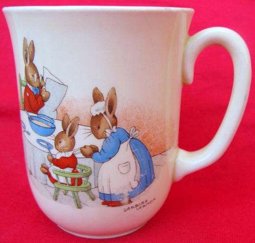 ROYAL DOULTON : MADE IN ENGLAND : "BUNNYKINS" : MUG -   9.5cm HIGH : **SEE RIM**