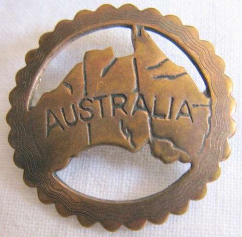 AUSTRALIA : BROOCH - NO PIN AT THE BACK